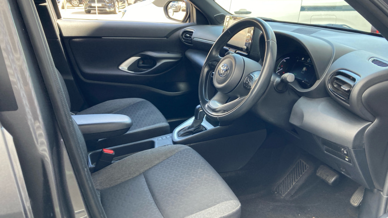 Toyota Yaris Cross 1.5 Hybrid Design 5dr CVT Hybrid Estate